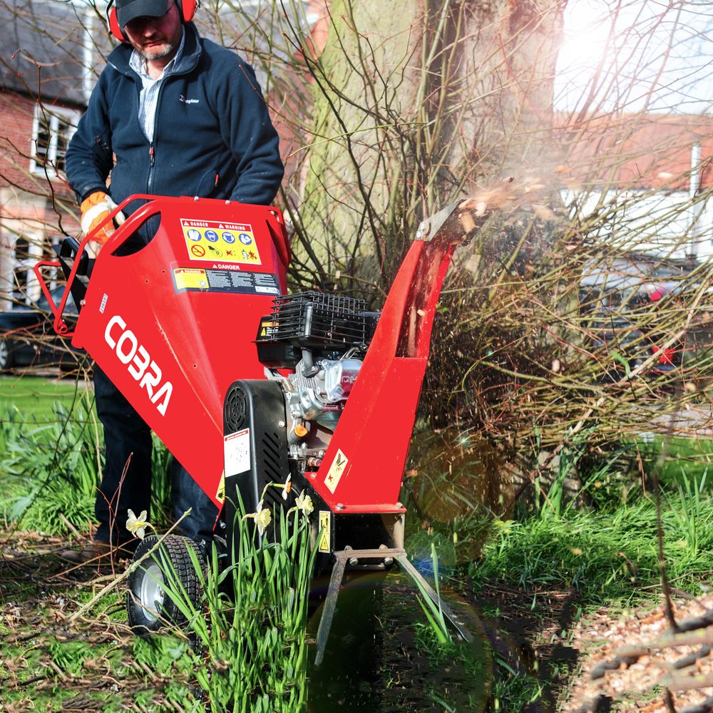Cobra 3" Petrol Wood Chipper (Electric Start) - CHIP650LE