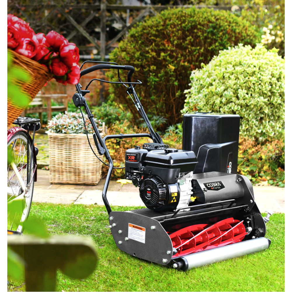 Cobra Fortis 17B 43cm / 17" Self-Propelled Petrol Cylinder Lawn Mower - COFORTIS17B