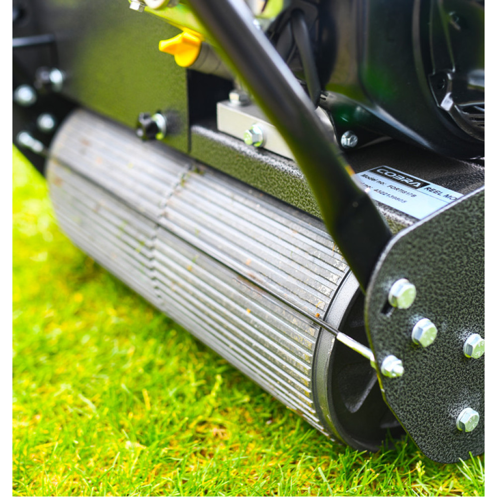 Cobra Fortis 17B 43cm / 17" Self-Propelled Petrol Cylinder Lawn Mower - COFORTIS17B
