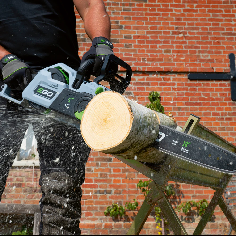 EGO 45cm 56V Cordless Chainsaw Kit – CS1814E