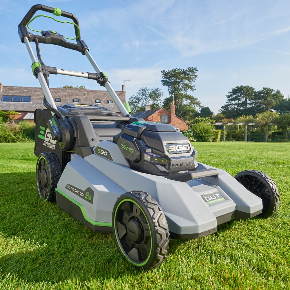 EGO 52cm Self-Propelled Mower Kit - LM2135E-SP EGO 52cm Self-Propelled Mower Kit - LM2135E-SP